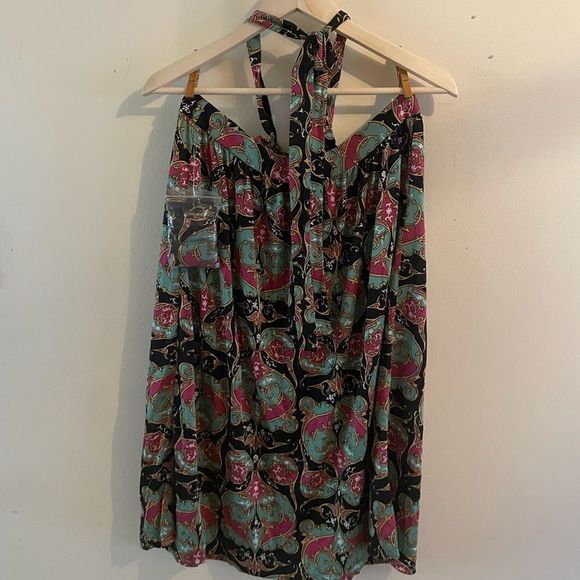 Nieves Lavi Halter Dress - Picture 7 of 8